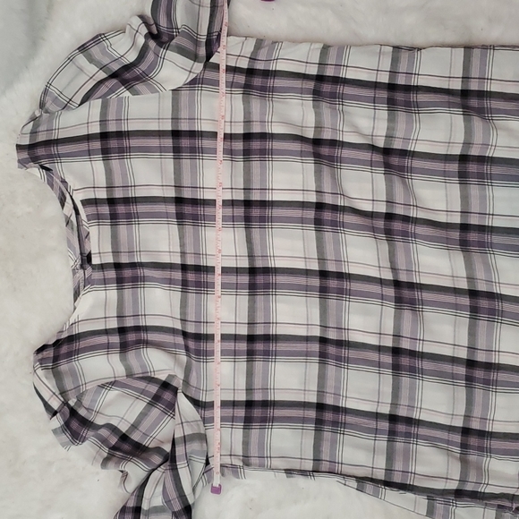 Ann Taylor LOFT Plaid Blouse Top with Keyhole Back - Picture 11 of 11